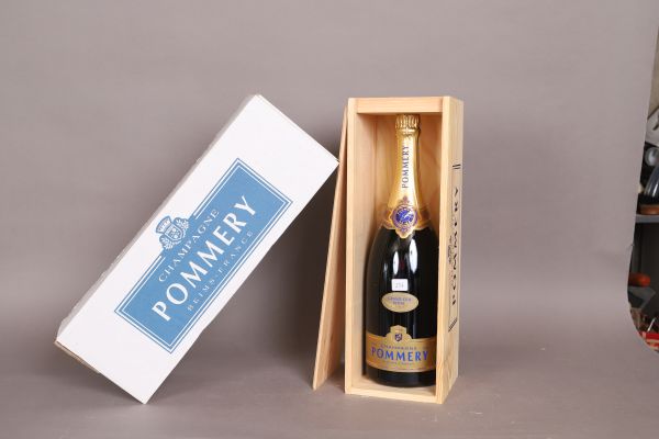 257 Champagne POMMERY (Grand Cru Royal)