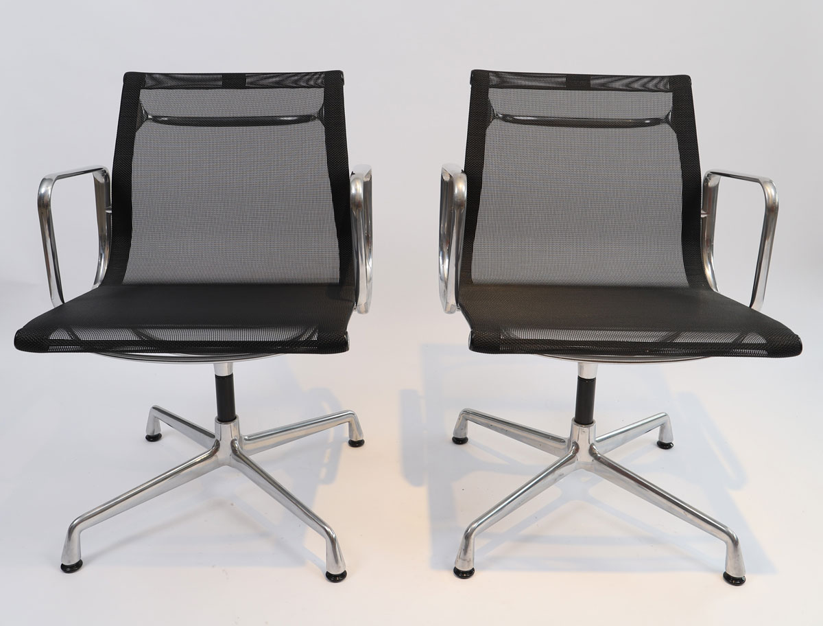 Aluminium chair EA108 by Charles and Ray Eames Vitra edition