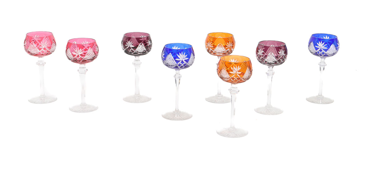 Set of 8 crystal glasses