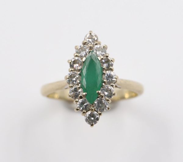 Bague marquise