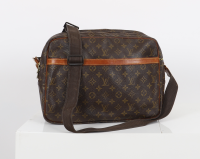 LOUIS VUITTON vintage Reporter