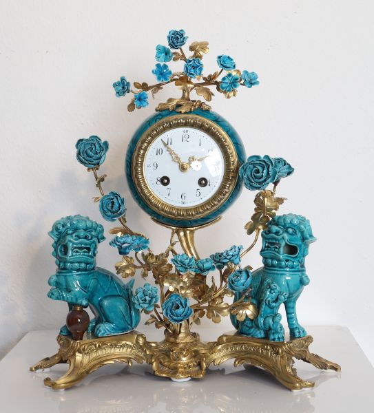 Rare pendule Louis XV - Rocaille