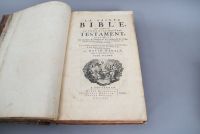 LA SAINTE BIBLE 