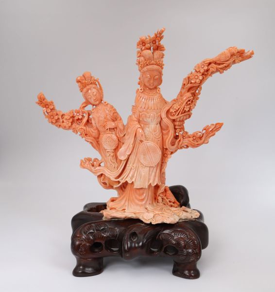 Rare carved red coral statuette - China