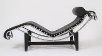 Chaise longue modèle de Charlotte Perriand (1903-1999) pour l’atelier du Corbusier (1887-1965)