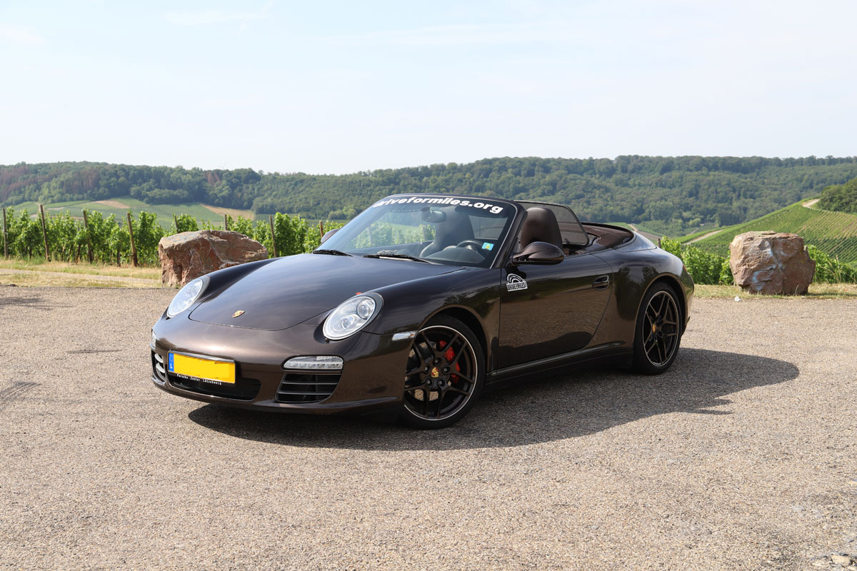 PORSCHE 911. MODEL 997 CARRERA 4S CABRIOLET 