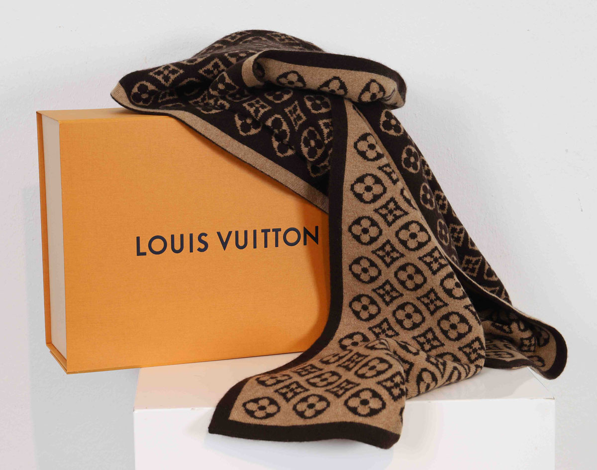 LOUIS VUITTON