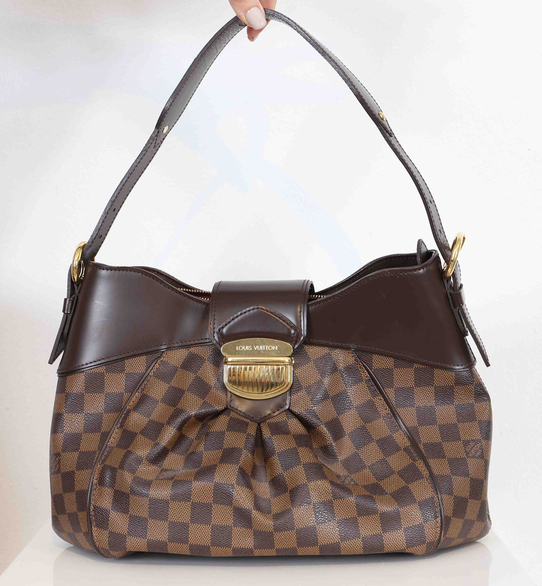 LOUIS VUITTON - Sistina Bag