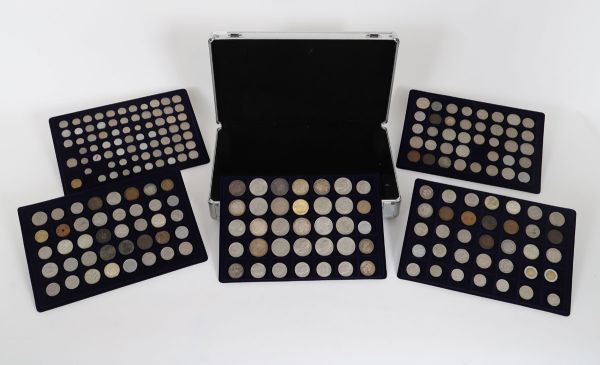 Miscellaneous coin set 