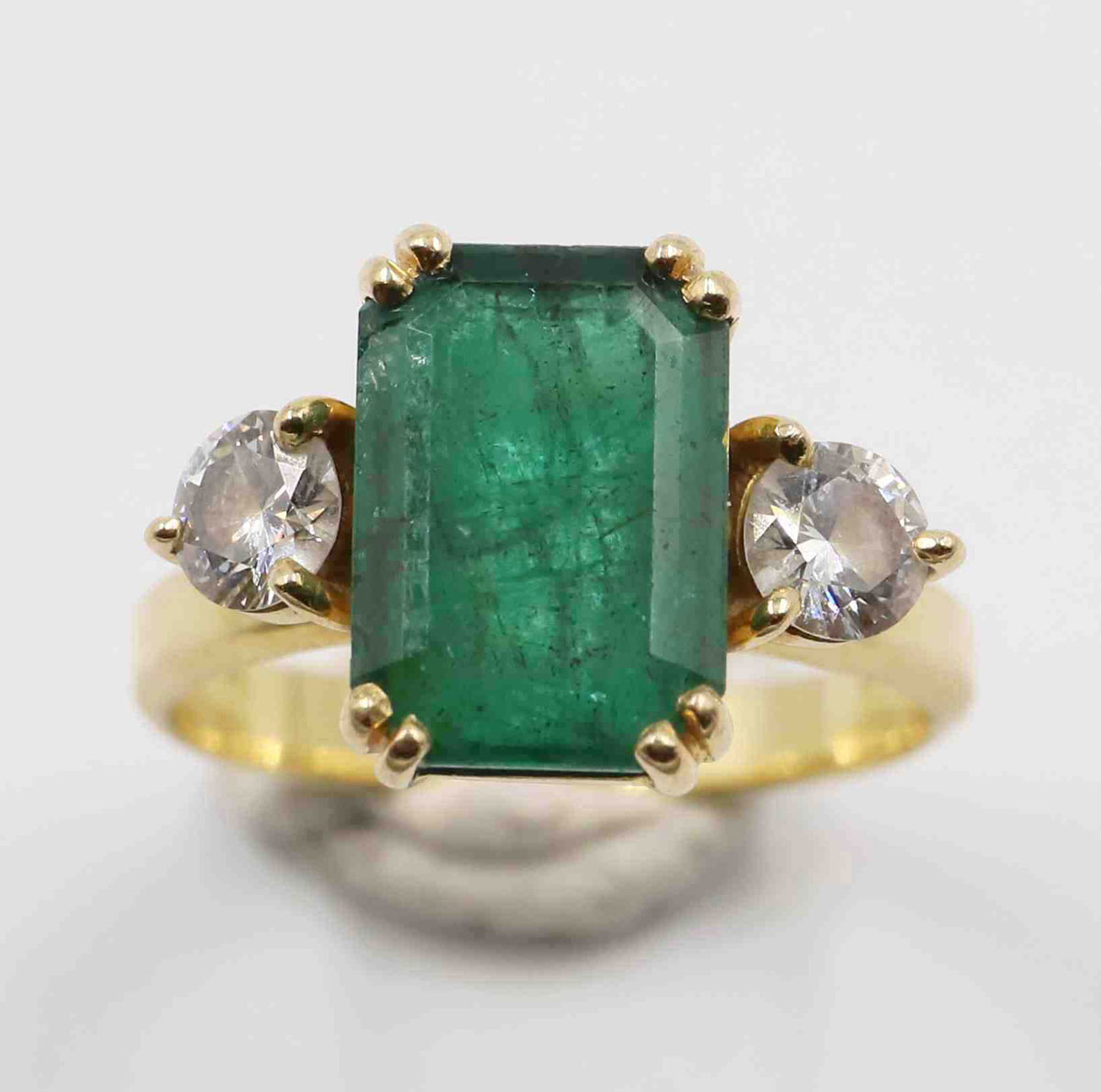 Emerald ring