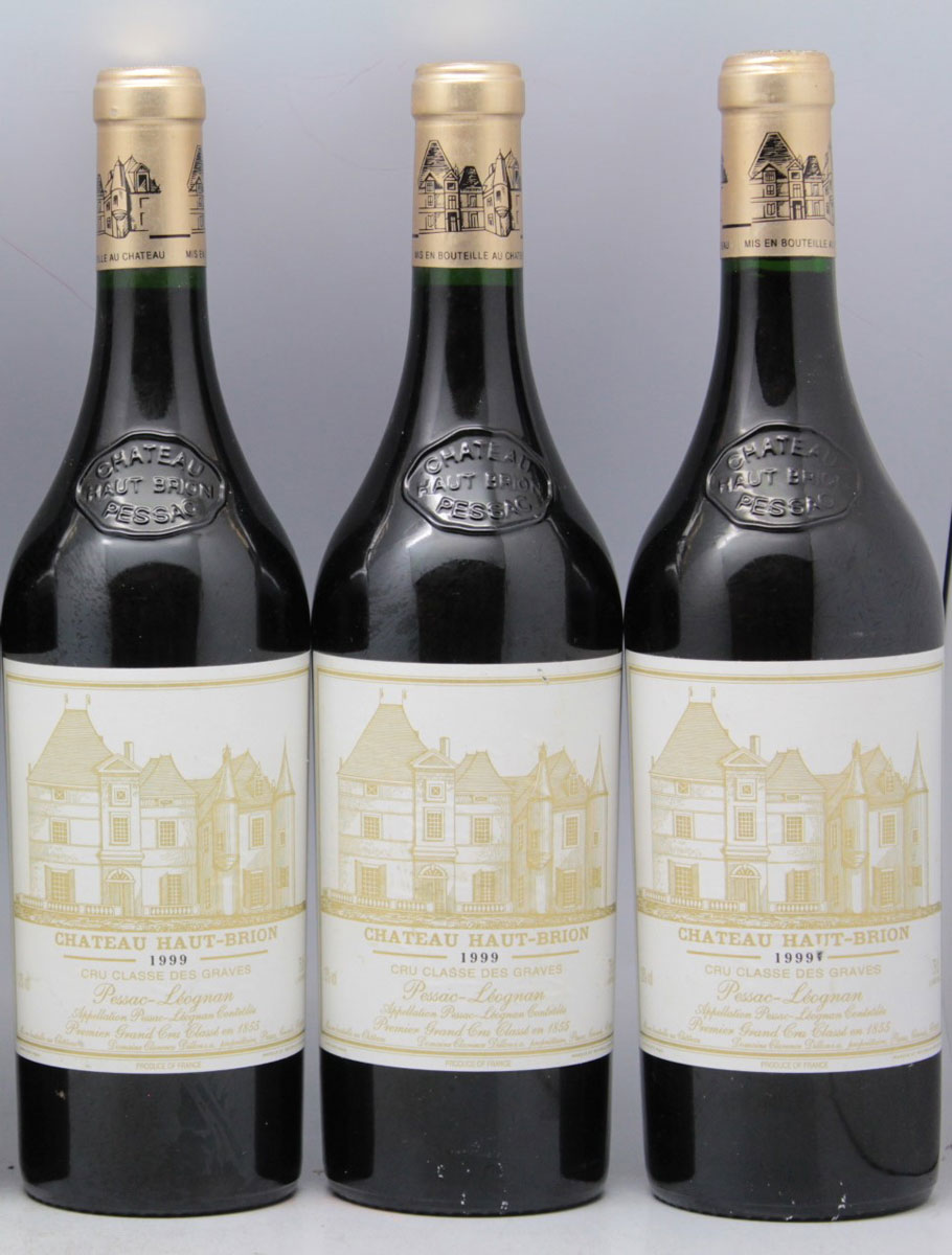 Château Haut-Brion (x3)