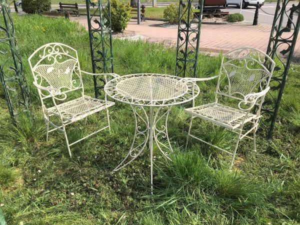 Garden furniture set