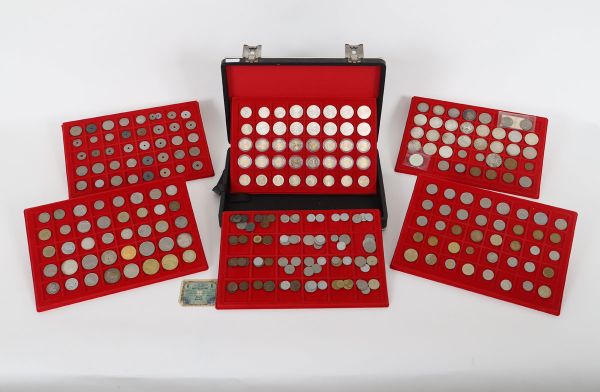 Miscellaneous coin set 