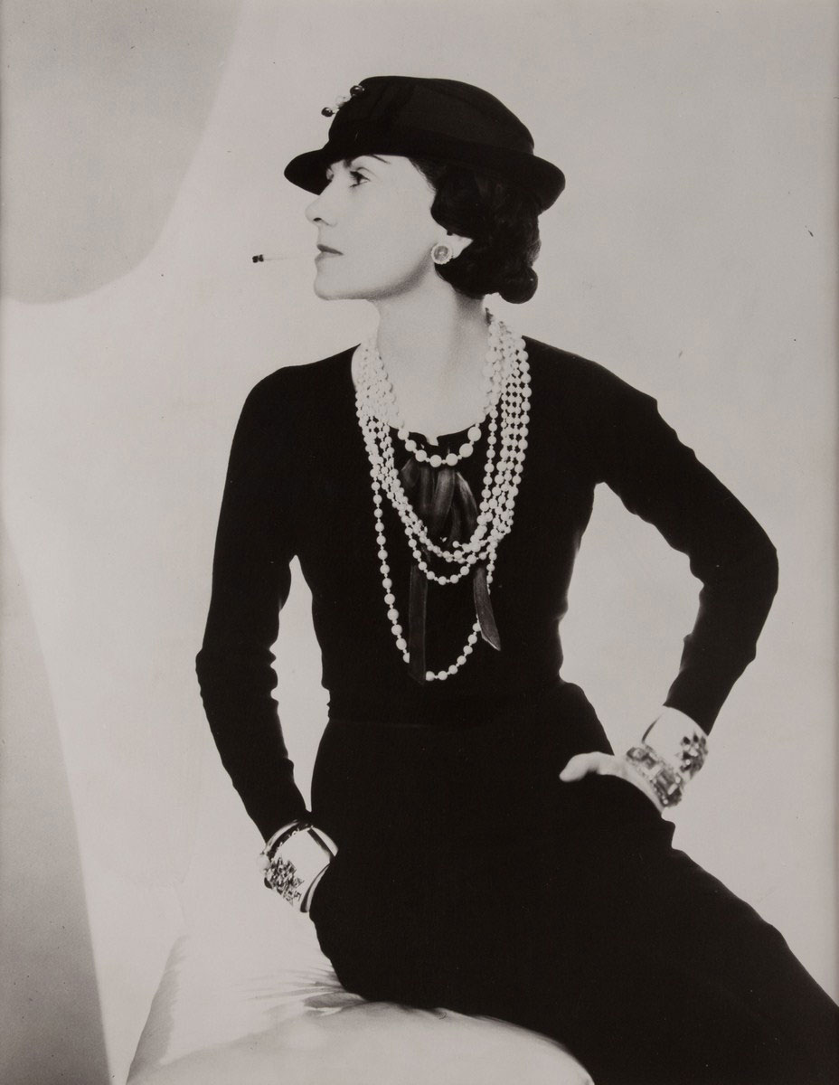 Coco Chanel (1935), Print, after Man Ray, Color print signed on Arches paper in the plate, and publisher's stamp numbered on 150, framed with publisher's certificate, Size 38x28 cm