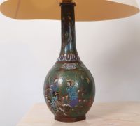 Pair of enamelled bronze lamps