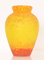 Vase orangé dans le goût de SCHNEIDER 