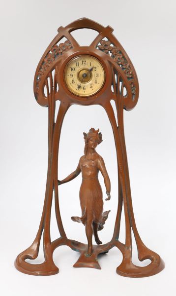 Petite horloge Art Nouveau 