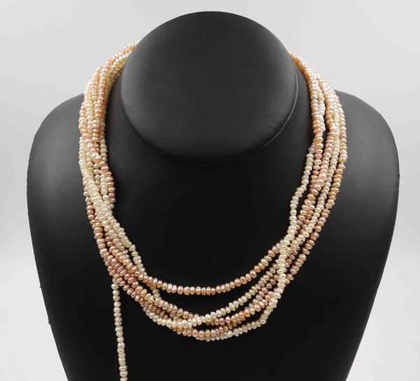 Multi-row pearl choker necklace