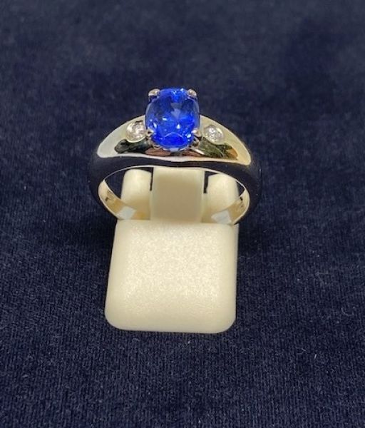 Bague saphir bleu royal