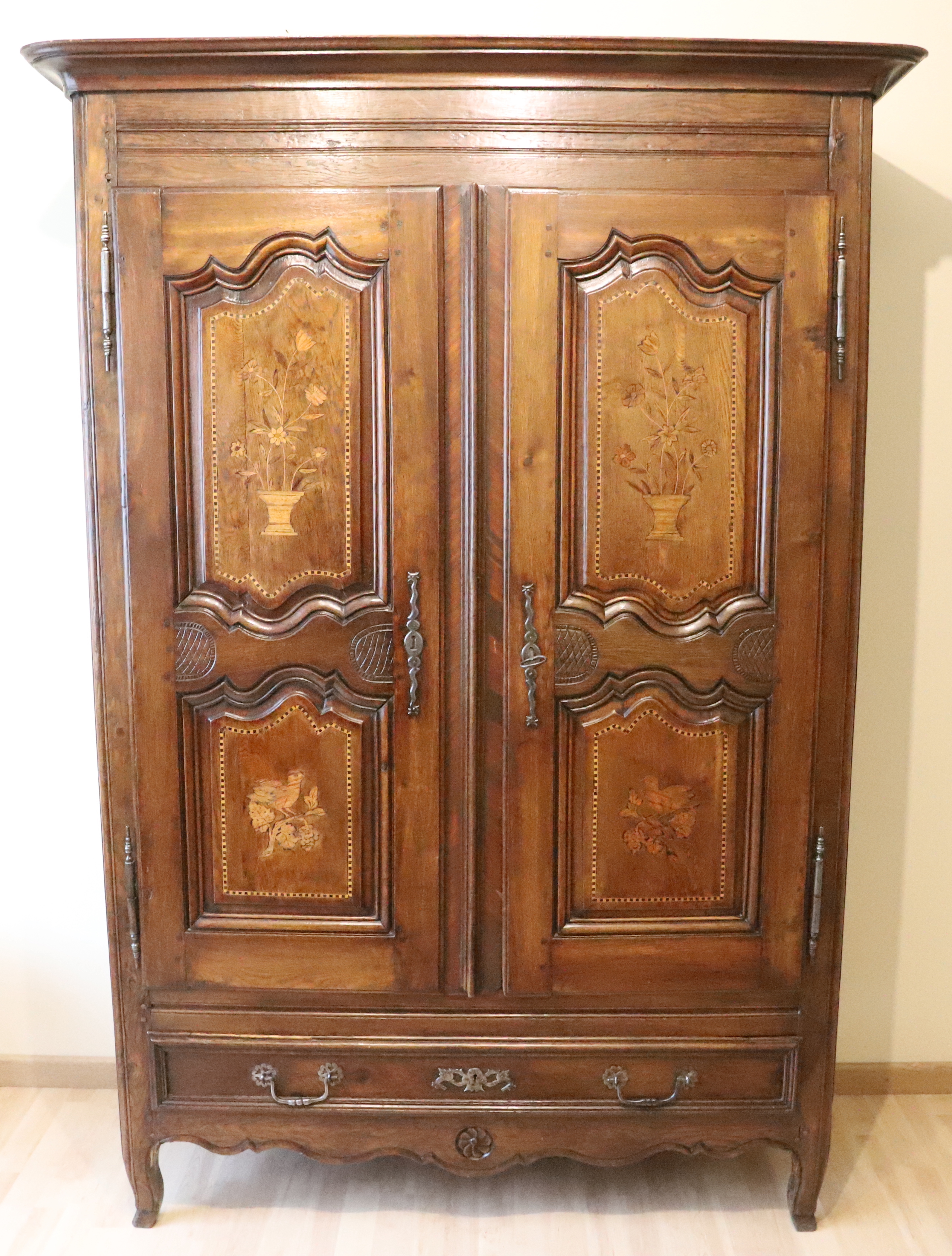 Petite armoire Louis XV