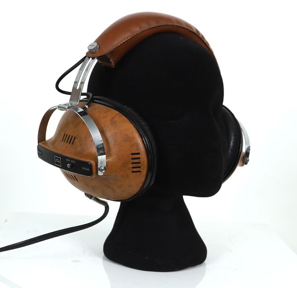 Rare vintage TOSHIBA Japan headphones 