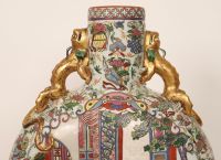 Important vase chinois dans le goût Qianlong (1736- 1795/96)