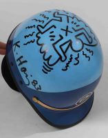 Keith Haring (1958-1990) - Casque d'officier de l'Ilinois State Police (USA) 