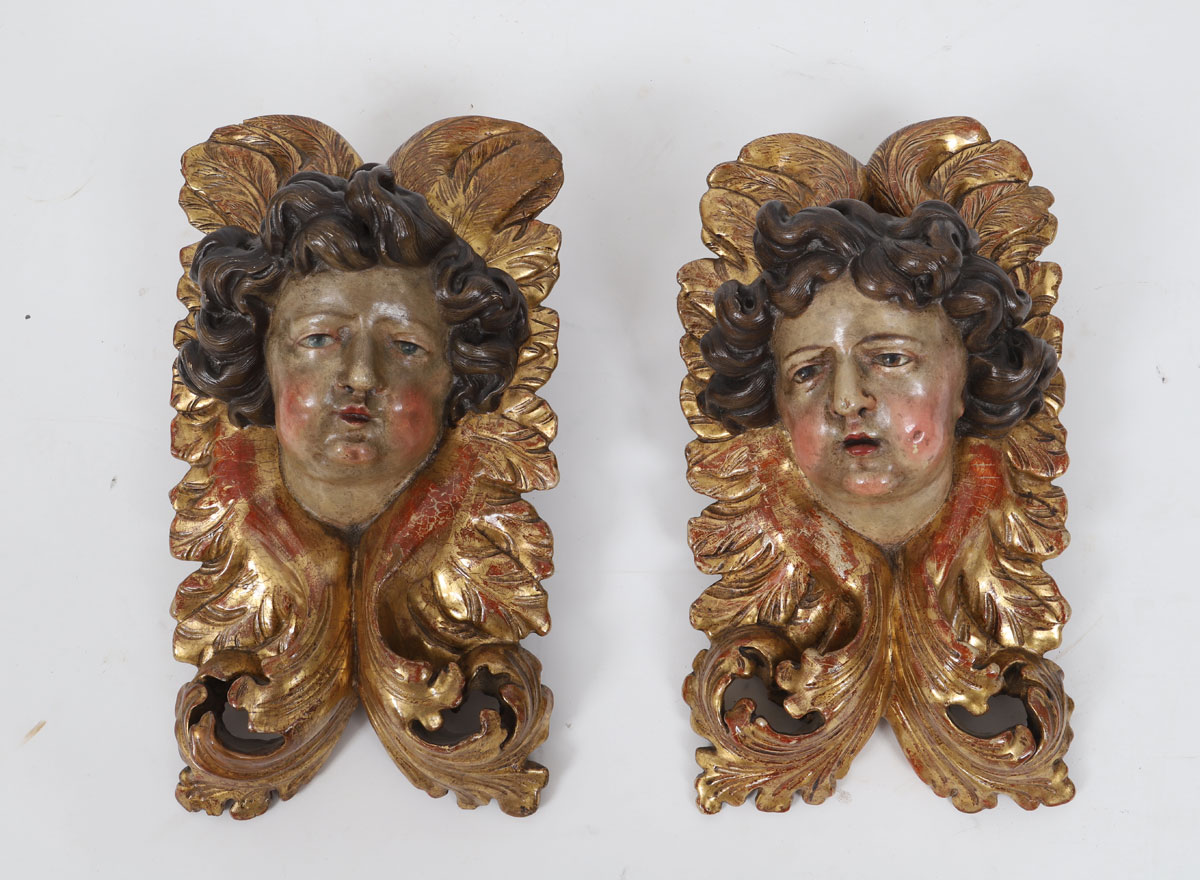 Pair of Angel heads 