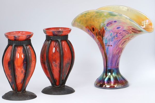 Set of decorative vases