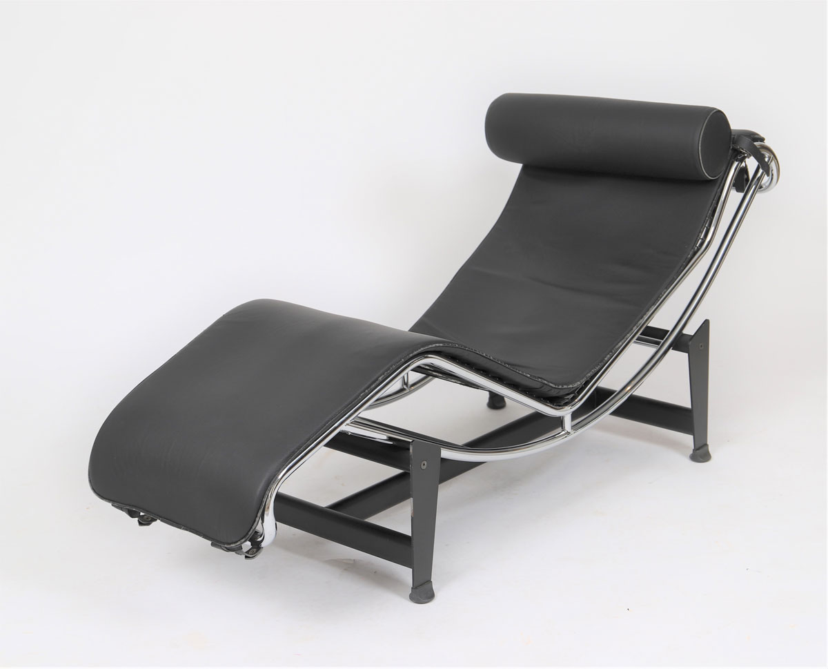 Chaise longue modèle de Charlotte Perriand (1903-1999) pour l’atelier du Corbusier (1887-1965)